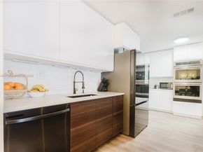 10300 NW 80th Ct, Tamarac FL 33321