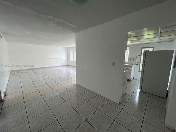11855 NE 19th Dr 8, North Miami FL 33181