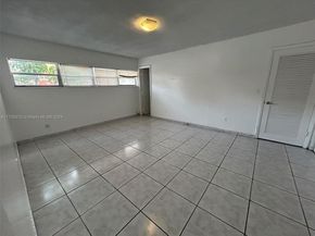 11855 NE 19th Dr 8, North Miami FL 33181
