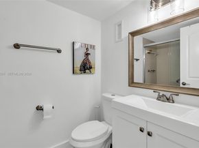 3910 Inverrary Blvd 503B, Lauderhill FL 33319