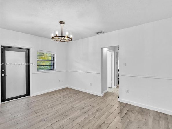 6460 SW 2nd St, Miami FL 33144