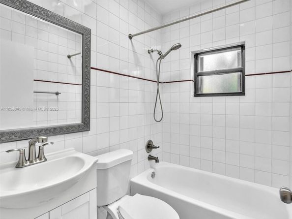 6460 SW 2nd St, Miami FL 33144