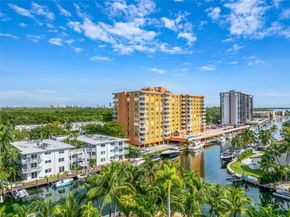2450 NE 135th St 1006, North Miami FL 33181
