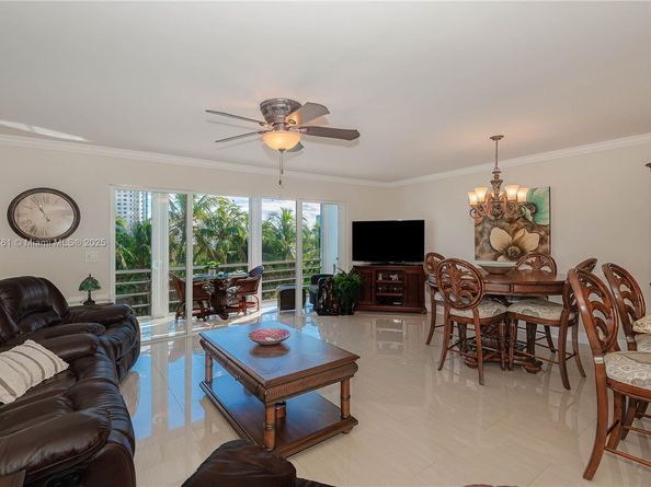 200 NE 14th Ave 524, Hallandale Beach FL 33009