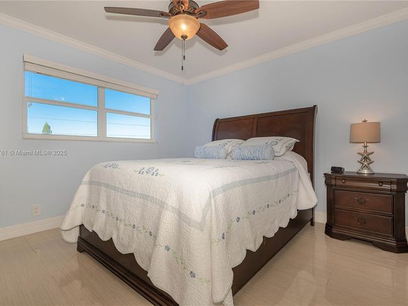 200 NE 14th Ave 524, Hallandale Beach FL 33009