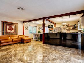 1923 Dewey St, Hollywood FL 33020