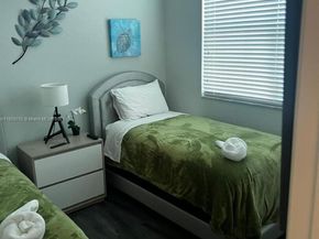 11970 SW 29th St, Miramar FL 33025