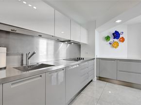 20191 E Country Club Dr 2606, Aventura FL 33180