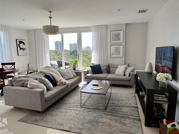 2701 SW 3rd Ave 504, Miami FL 33129