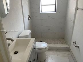 410 NW 9th St, Hallandale Beach FL 33009
