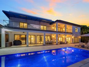 4844 NW 94th Doral Pl, Doral FL 33178