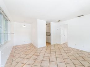 924 NE 17th Ter 1, Fort Lauderdale FL 33304