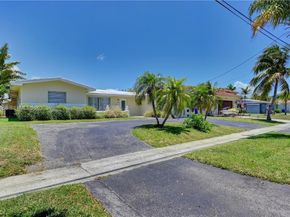 151 SE 9th Ct, Pompano Beach FL 33060