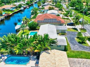 151 SE 9th Ct, Pompano Beach FL 33060