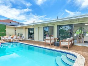 151 SE 9th Ct, Pompano Beach FL 33060