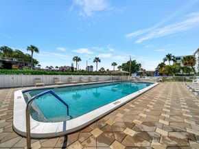 3221 NE 8th St 103, Pompano Beach FL 33062