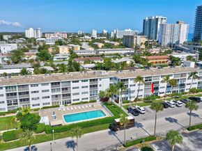 3221 NE 8th St 103, Pompano Beach FL 33062