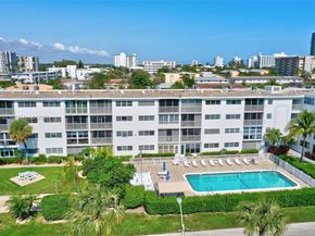 3221 NE 8th St 103, Pompano Beach FL 33062