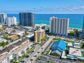 3221 NE 8th St 103, Pompano Beach FL 33062