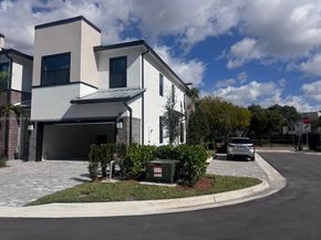 750 NW 82nd Ter, Plantation FL 33324