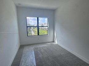 750 NW 82nd Ter, Plantation FL 33324