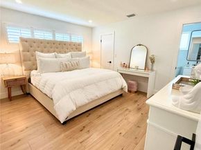 17500 NW 82nd Ct, Hialeah FL 33015