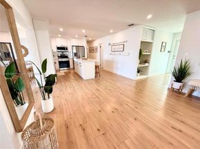 17500 NW 82nd Ct, Hialeah FL 33015