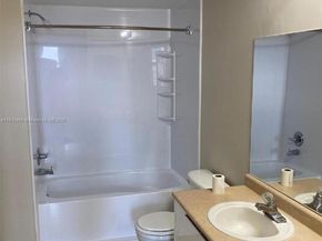 1900 Van Buren St 507B, Hollywood FL 33020