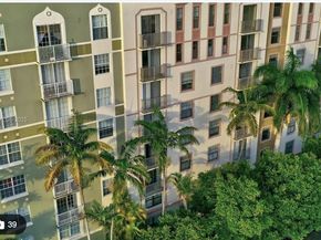 1900 Van Buren St 507B, Hollywood FL 33020