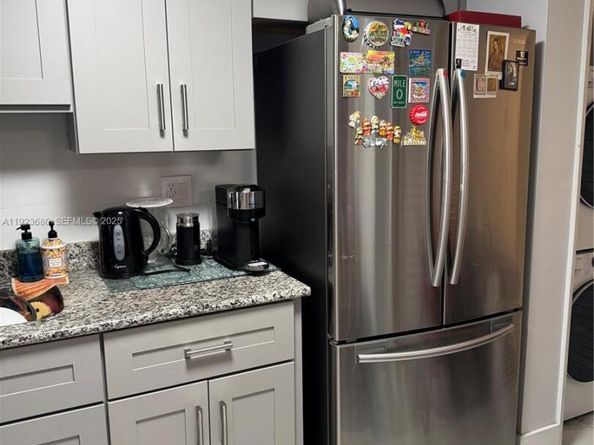 506 NW 87th Ave 406, Miami FL 33172