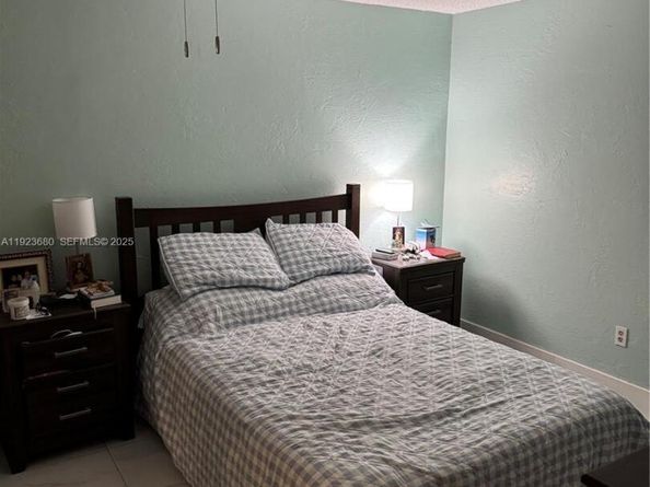 506 NW 87th Ave 406, Miami FL 33172