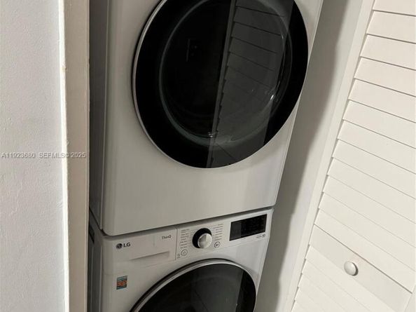 506 NW 87th Ave 406, Miami FL 33172