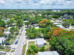 15459 Hayes Ln, Homestead FL 33033