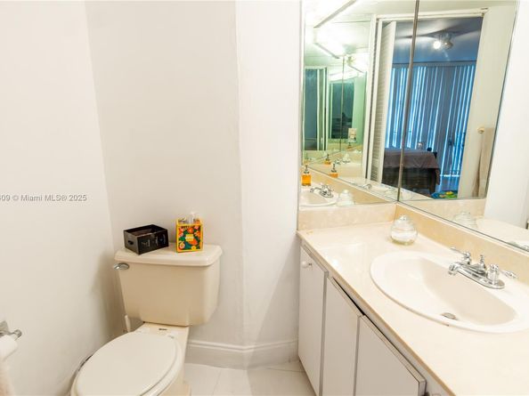 2451 Brickell Ave 10M, Miami FL 33129