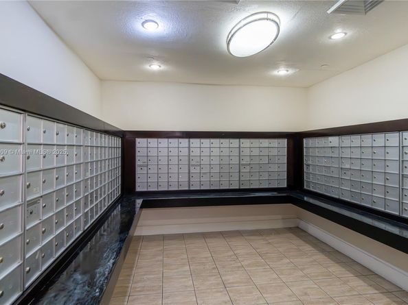 2451 Brickell Ave 10M, Miami FL 33129