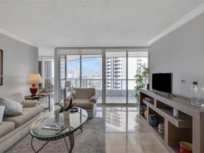 21205 Yacht Club Dr 1802, Aventura FL 33180