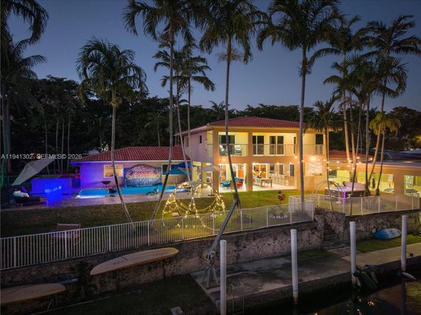 5343 Orduna Dr, Coral Gables FL 33146