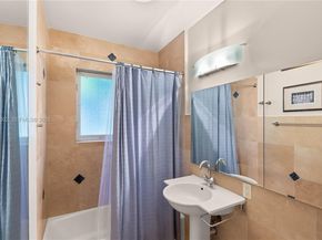 5343 Orduna Dr, Coral Gables FL 33146