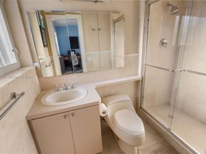 5343 Orduna Dr, Coral Gables FL 33146