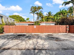 1432 NE 5th Ave, Fort Lauderdale FL 33304