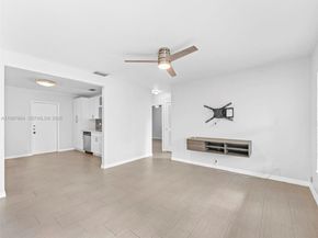 1432 NE 5th Ave, Fort Lauderdale FL 33304