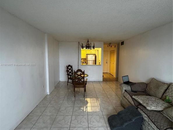 16851 NE 23rd Ave A516, North Miami Beach FL 33160