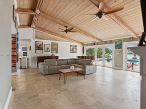 960 Bayberry Point Dr, Plantation FL 33324