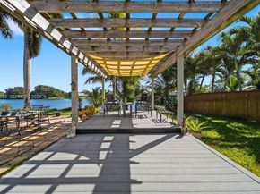 960 Bayberry Point Dr, Plantation FL 33324