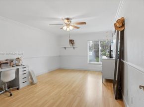 960 Bayberry Point Dr, Plantation FL 33324