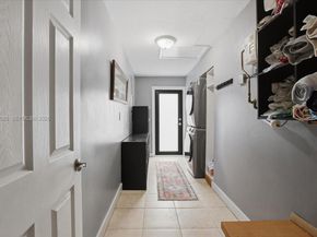 960 Bayberry Point Dr, Plantation FL 33324