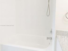 1881 79th St Cswy 1106, North Bay Village FL 33141