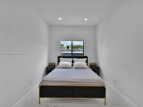 187 NW 53rd St, Miami FL 33127