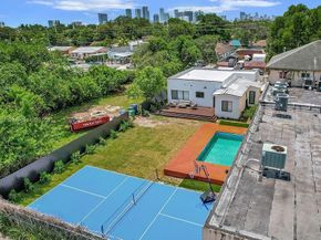 187 NW 53rd St, Miami FL 33127