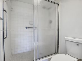 701 SW 128th Ave 111F, Pembroke Pines FL 33027